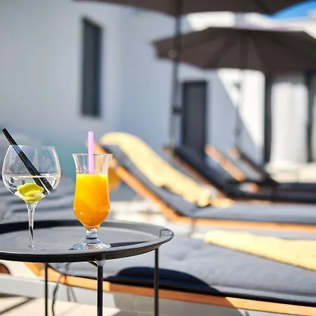 Top-villa Mit Grossem Pool, Billard, Kicker, Darts Vikendica